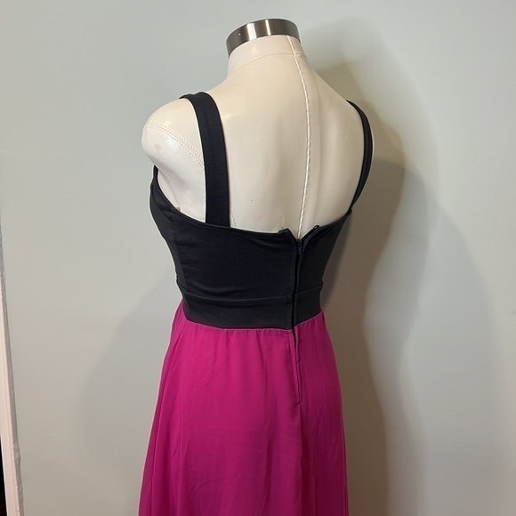 ✨HOST PICK✨ Women’s Cut Out Dress - Picture 6 of 14